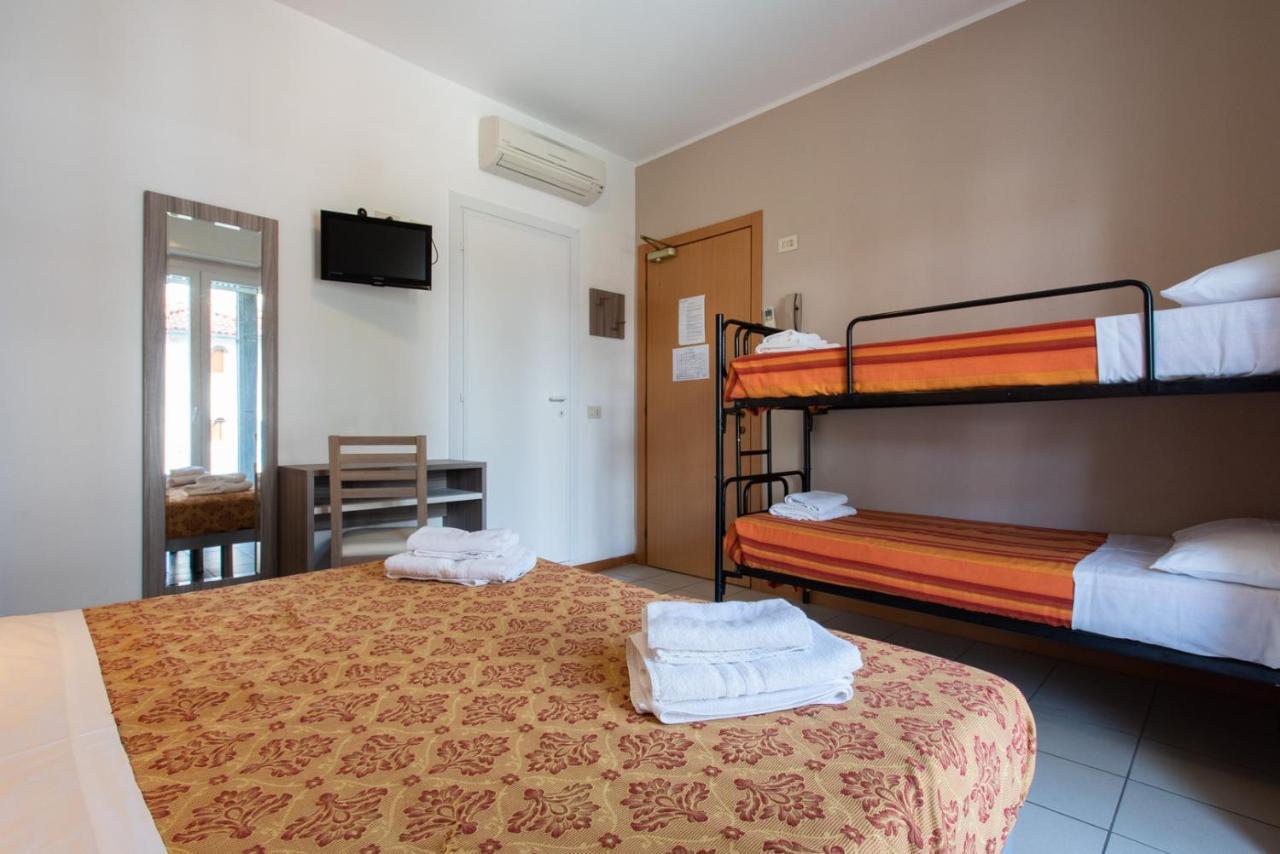 Hotel Consul - Family Hotel Riccione Dış mekan fotoğraf