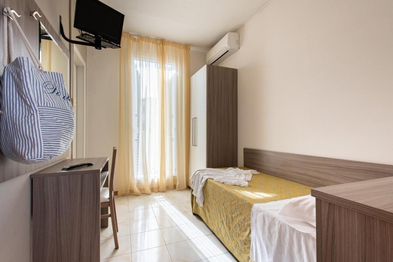 Hotel Consul - Family Hotel Riccione Dış mekan fotoğraf