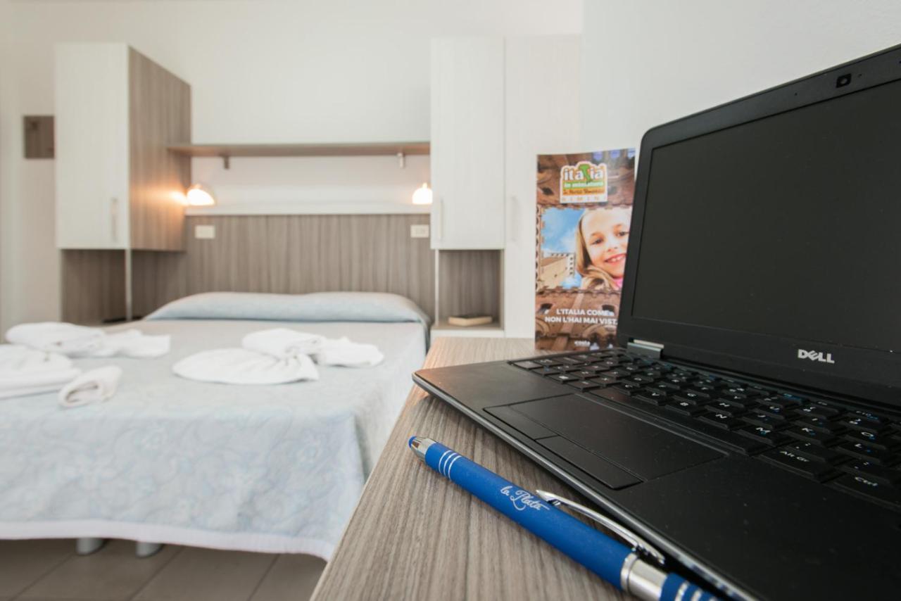 Hotel Consul - Family Hotel Riccione Dış mekan fotoğraf
