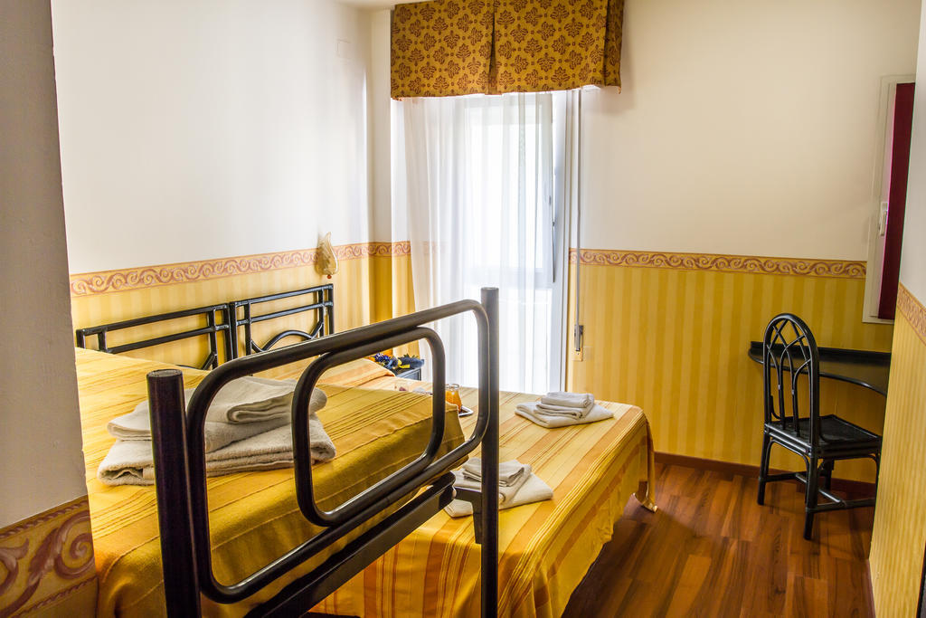 Hotel Consul - Family Hotel Riccione Oda fotoğraf