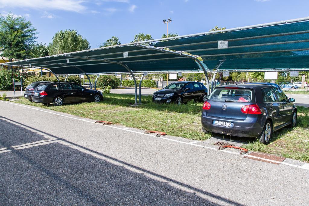 Hotel Consul - Family Hotel Riccione Dış mekan fotoğraf